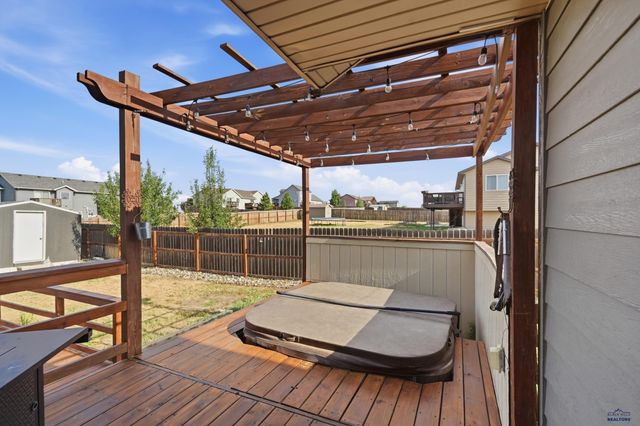 22965 MORNINGLIGHT DR, Rapid City, SD 57703
