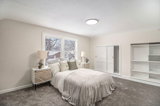 1025 Mahtomedi Avenue, Mahtomedi, MN 55115