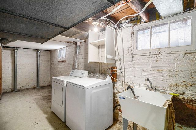 1025 Mahtomedi Avenue, Mahtomedi, MN 55115