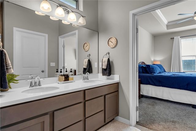 1033 Ocean Breeze, Portland, TX 78374