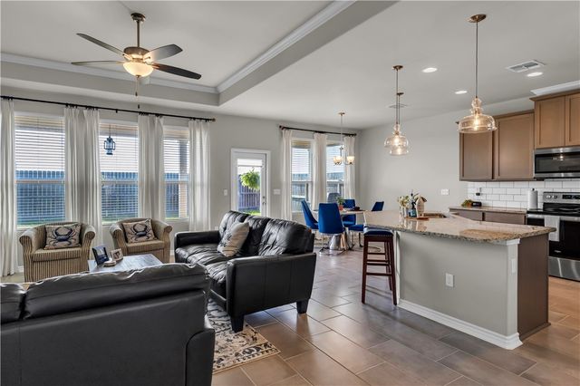 1033 Ocean Breeze, Portland, TX 78374