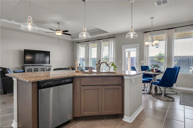 1033 Ocean Breeze, Portland, TX 78374