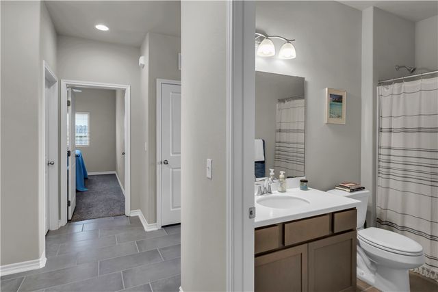 1033 Ocean Breeze, Portland, TX 78374