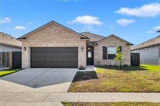 1033 Ocean Breeze, Portland, TX 78374