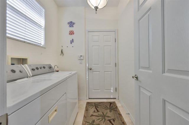 9062 PINEBREEZE DRIVE, Riverview, FL 33578