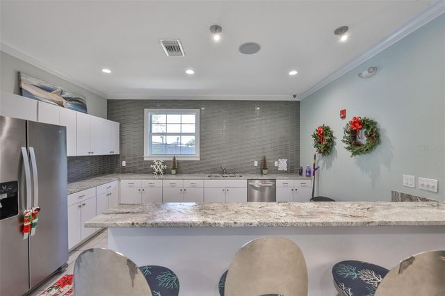 9062 PINEBREEZE DRIVE, Riverview, FL 33578