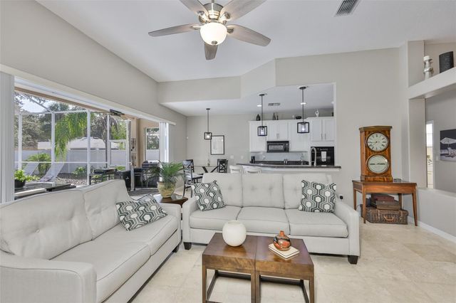 9062 PINEBREEZE DRIVE, Riverview, FL 33578