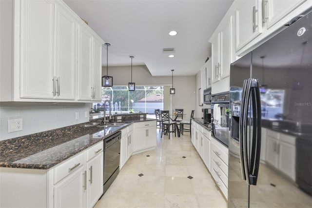 9062 PINEBREEZE DRIVE, Riverview, FL 33578