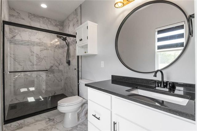 3102 Katy Trail Drive, Harrisonville, MO 64701