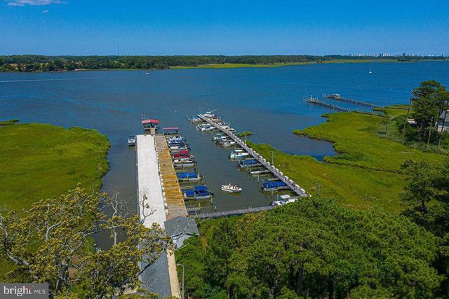 14 DEEP SEA, Berlin, MD 21811