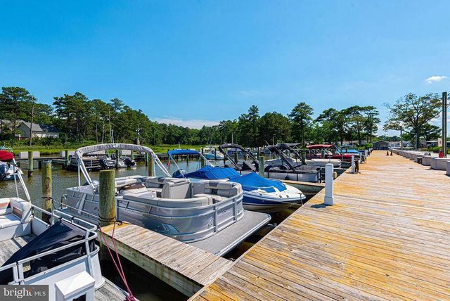 14 DEEP SEA, Berlin, MD 21811