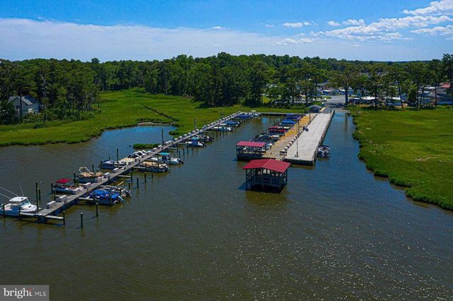 14 DEEP SEA, Berlin, MD 21811