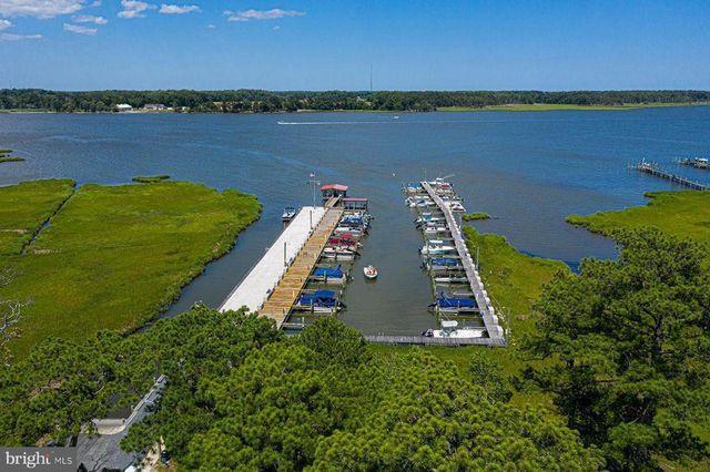 14 DEEP SEA, Berlin, MD 21811