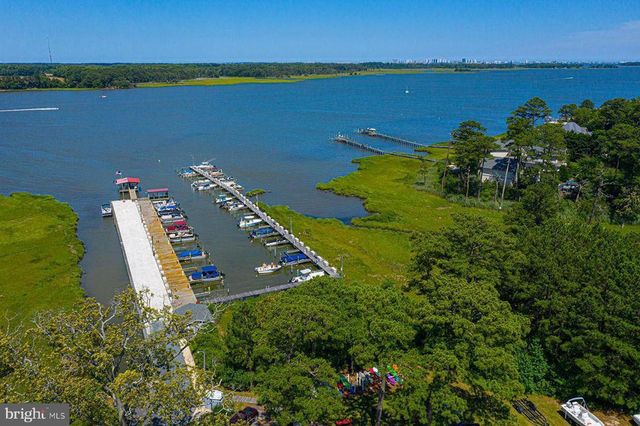 14 DEEP SEA, Berlin, MD 21811