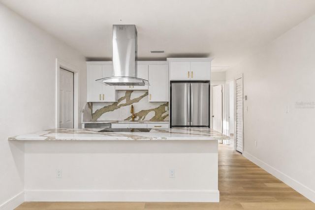 5532 6TH AVENUE N, St Petersburg, FL 33710