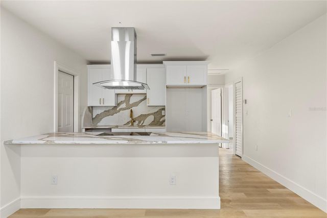 5532 6TH AVENUE N, St Petersburg, FL 33710