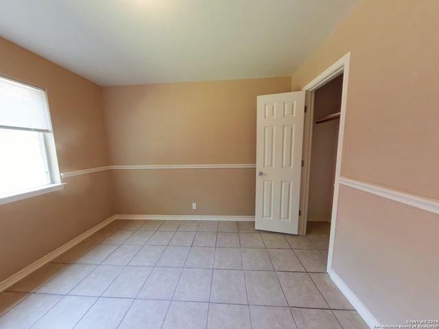 6219 Crab Orchard, San Antonio, TX 78240