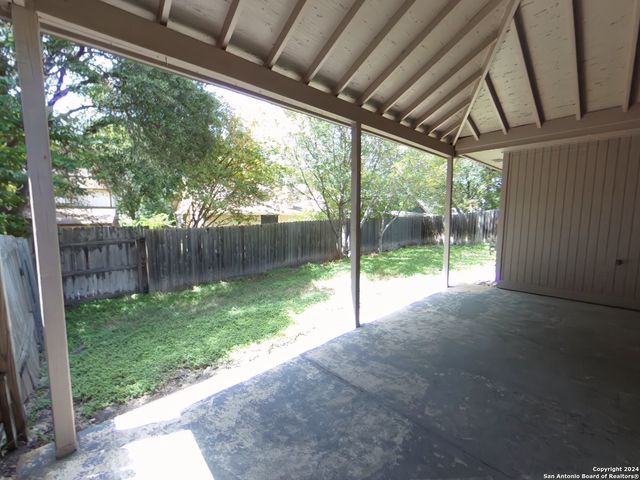 6219 Crab Orchard, San Antonio, TX 78240