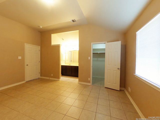 6219 Crab Orchard, San Antonio, TX 78240