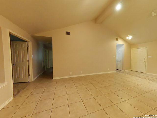 6219 Crab Orchard, San Antonio, TX 78240