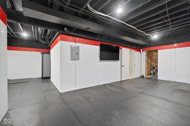 4545 Pascagoula Run, Greenwood, IN 46143