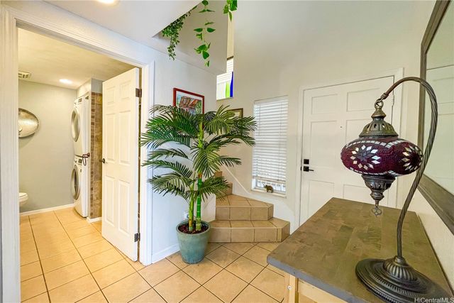 95-270 Waikalani Drive C304, Mililani, HI 96789