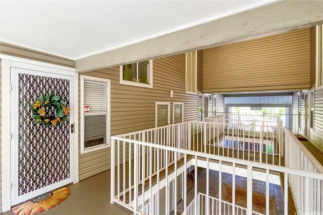 95-270 Waikalani Drive C304, Mililani, HI 96789
