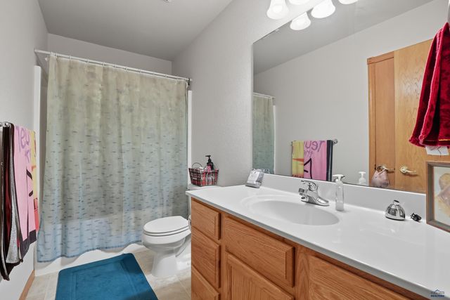 304 FREUDE LANE, Box Elder, SD 57719