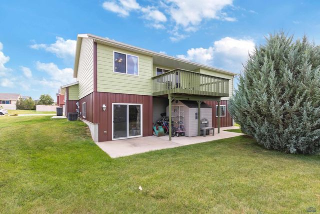 304 FREUDE LANE, Box Elder, SD 57719