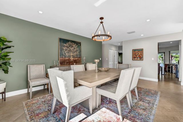 5800 SW 73rd Ave, Miami, FL 33143