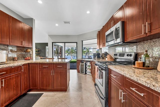 5800 SW 73rd Ave, Miami, FL 33143