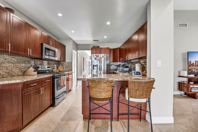 5800 SW 73rd Ave, Miami, FL 33143