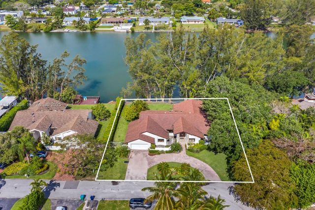 5800 SW 73rd Ave, Miami, FL 33143