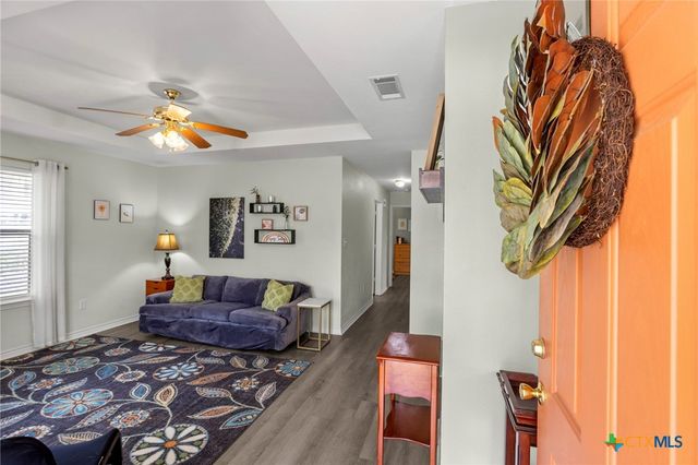 1020 N Beal Street, Belton, TX 76513