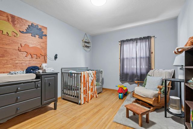 345 Capitol View Avenue, Roseville, MN 55113