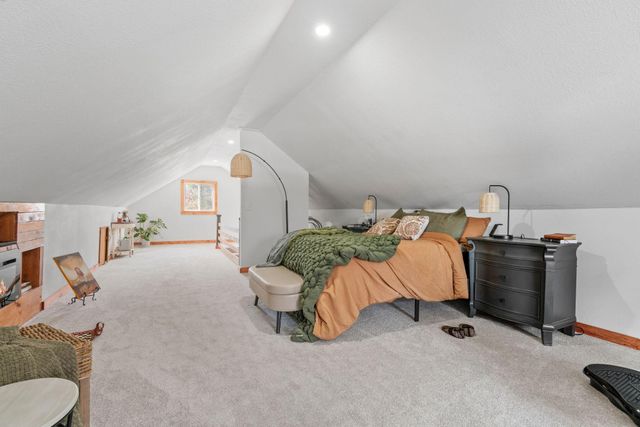 345 Capitol View Avenue, Roseville, MN 55113