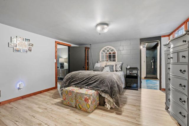 345 Capitol View Avenue, Roseville, MN 55113