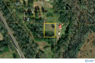 1124 Bain Street, Hartselle, AL 35640