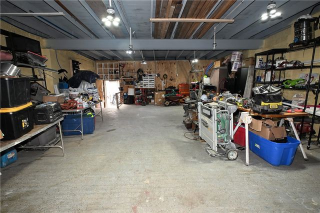 211 Fallowfield Ave, Charleroi Boro, PA 15022