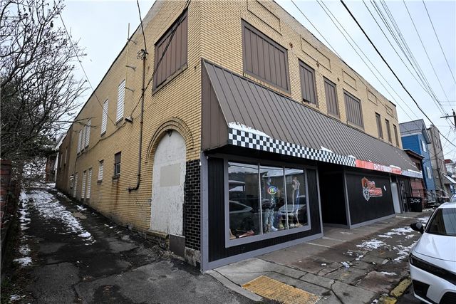 211 Fallowfield Ave, Charleroi Boro, PA 15022