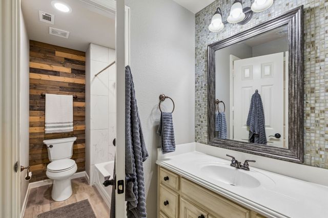 3409 Wimbledon Drive, Highland Village, TX 75077