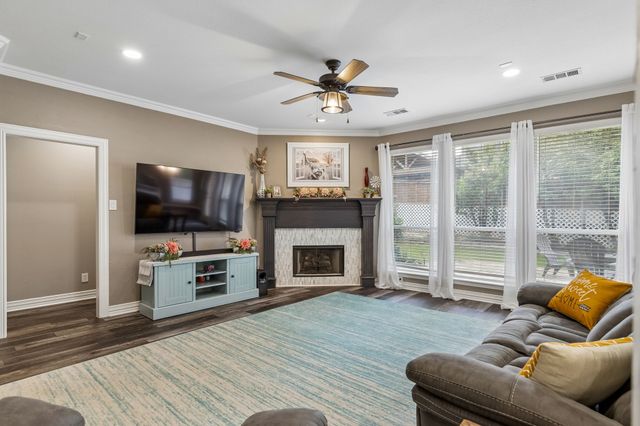 3409 Wimbledon Drive, Highland Village, TX 75077