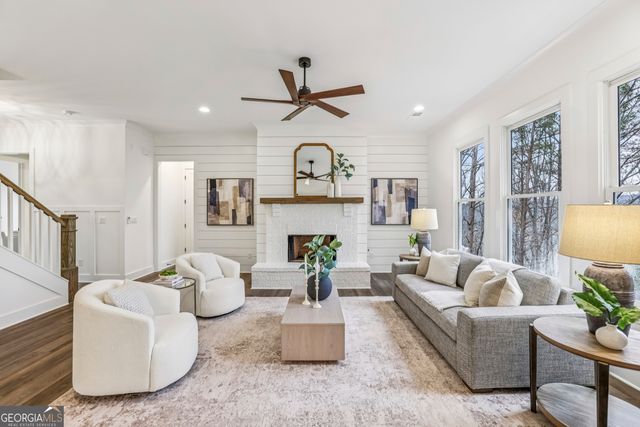 56 Knollwood Court, Dawsonville, GA 30534