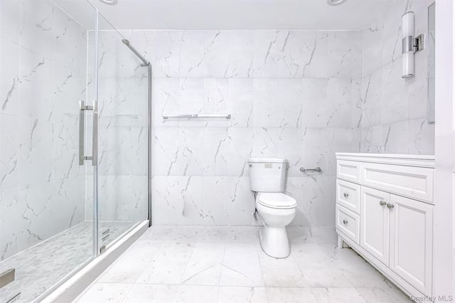 25 Coe Farm Road, Suffern, NY 10901