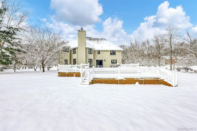 25 Coe Farm Road, Suffern, NY 10901