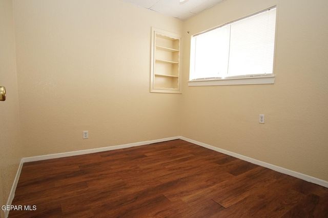 419 E E Schuster Avenue, 6, El Paso, TX 79902