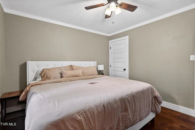 1213 East Church Street, Greeneville, TN 37745
