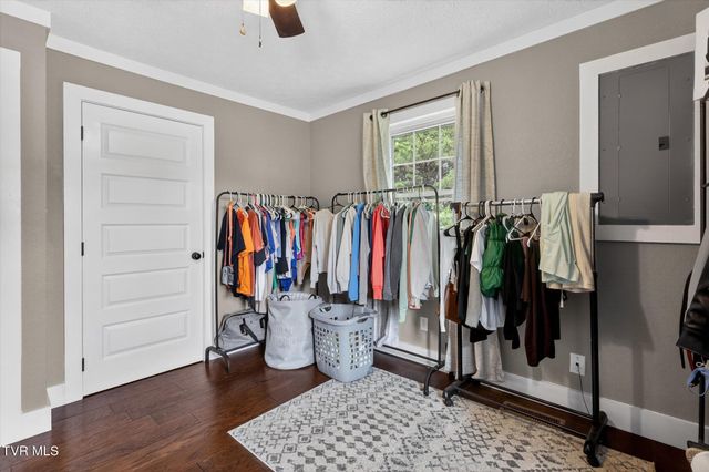 1213 East Church Street, Greeneville, TN 37745