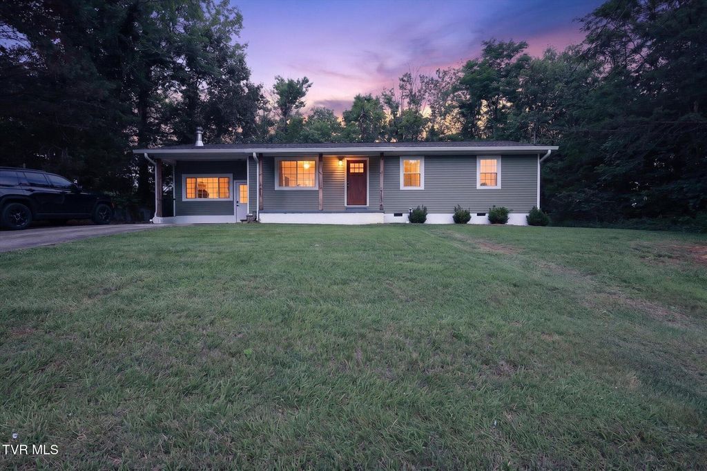 1213 East Church Street, Greeneville, TN 37745