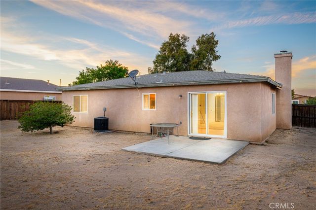 10611 Plainfield, Adelanto, CA 92301